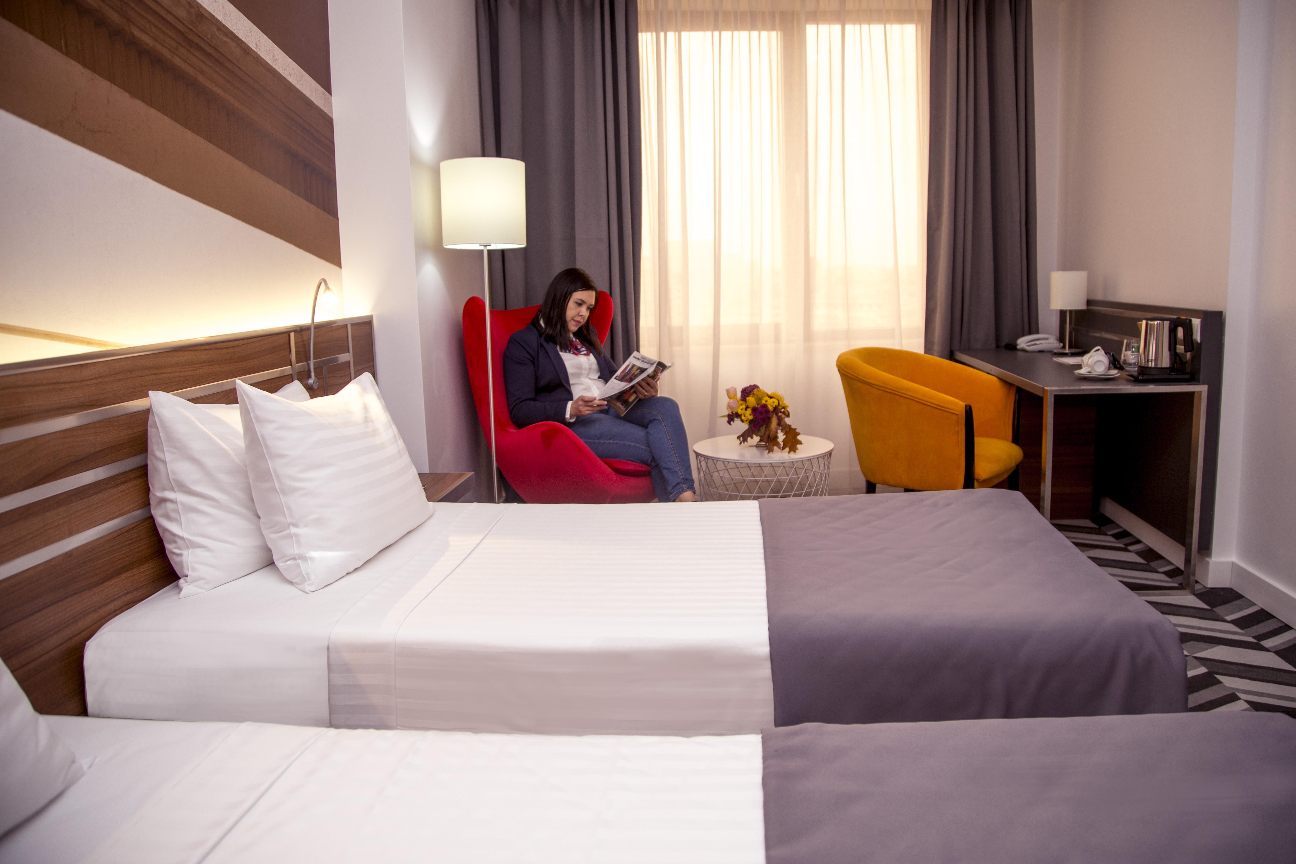 เมอร์เคียว บูคาเรสต์ อูนิรี Hotel ภายนอก รูปภาพ